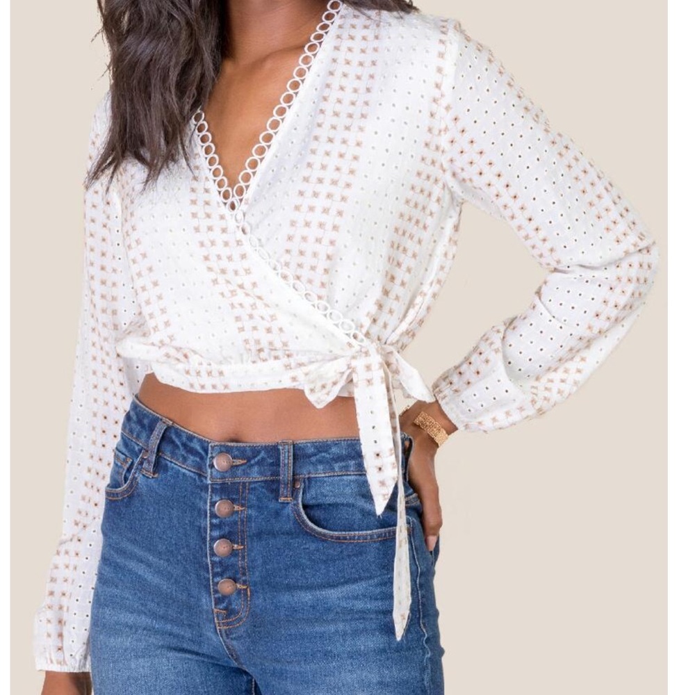ELSA EYELET CROPPED BLOUSE